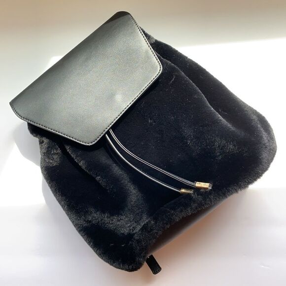 NWOT Neiman Marcus Megan FauxFur Backpack - Picture 2 of 5